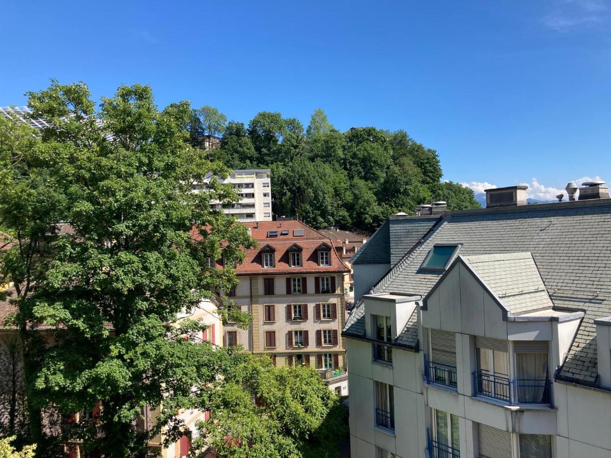 Charmant 2 Pieces Avec Parking Prive Lausanne Kültér fotó